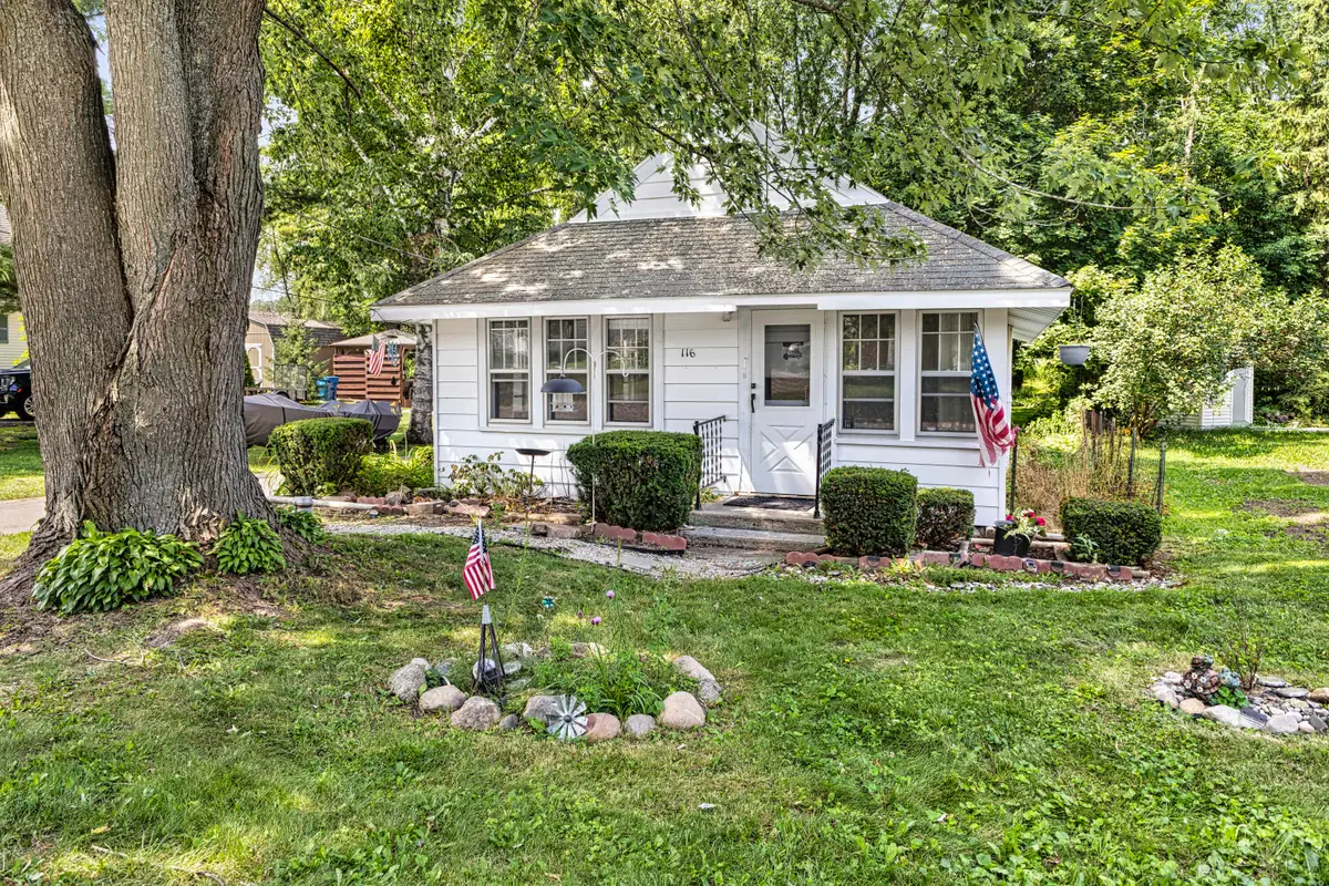 116 Flora Avenue, Houghton Lake, MI 48629 - #1