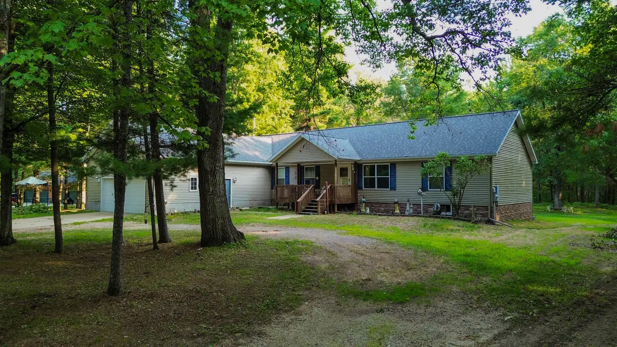 3710 Old Pine Trail, Prudenville, MI 48651 - #1