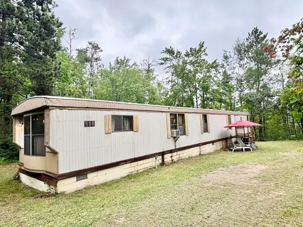 2040 Hill Road, Lewiston, MI 49756