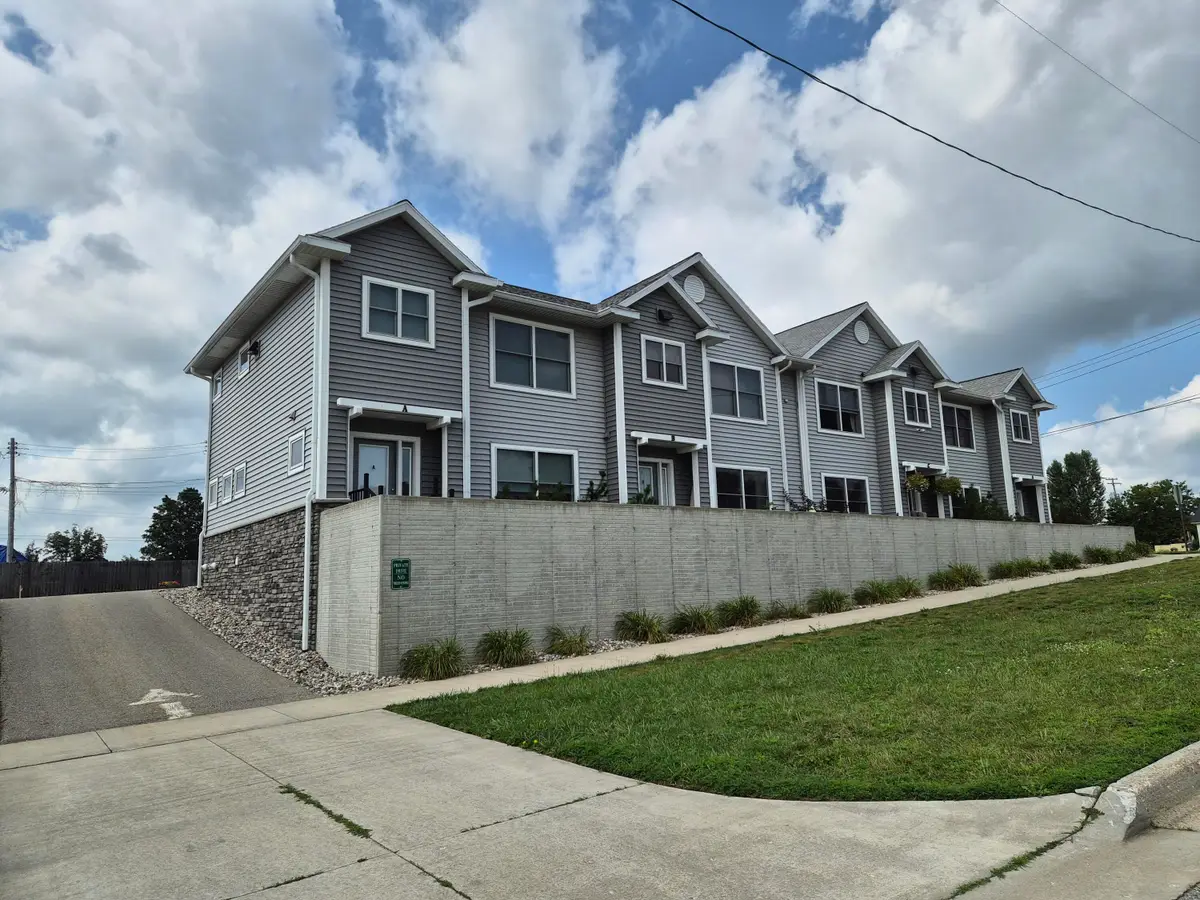 209 Peninsular Avenue, Grayling, MI 49738 - #1