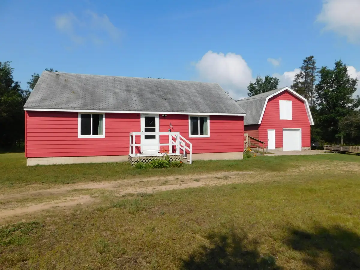 2392 S Horseshoe Trail, Grayling, MI 49738 - #1