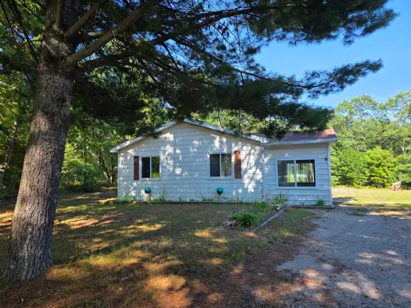 5792 Cedar Lake Road, Oscoda, MI 48750