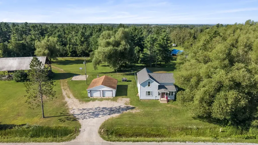 2054 E Levering Road, Cheboygan, MI 49721 - #2