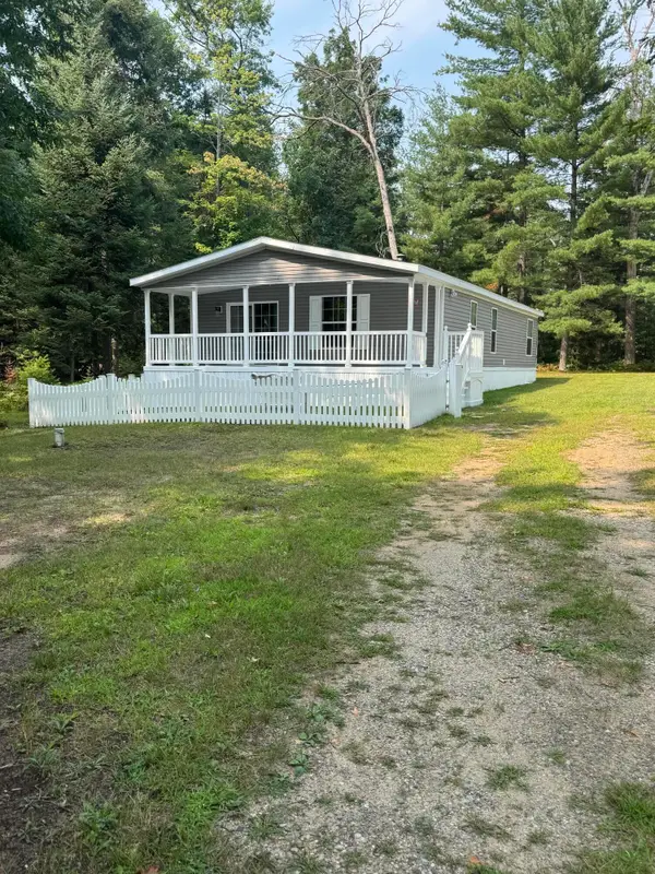 207 Whitetail Drive, Prudenville, MI 48651