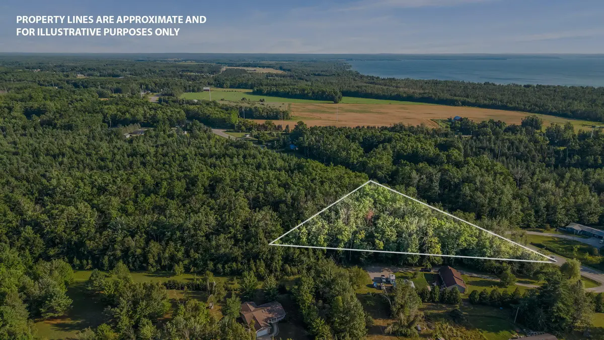 V/L 3.22AC N M33, Cheboygan, MI 49721 - #1