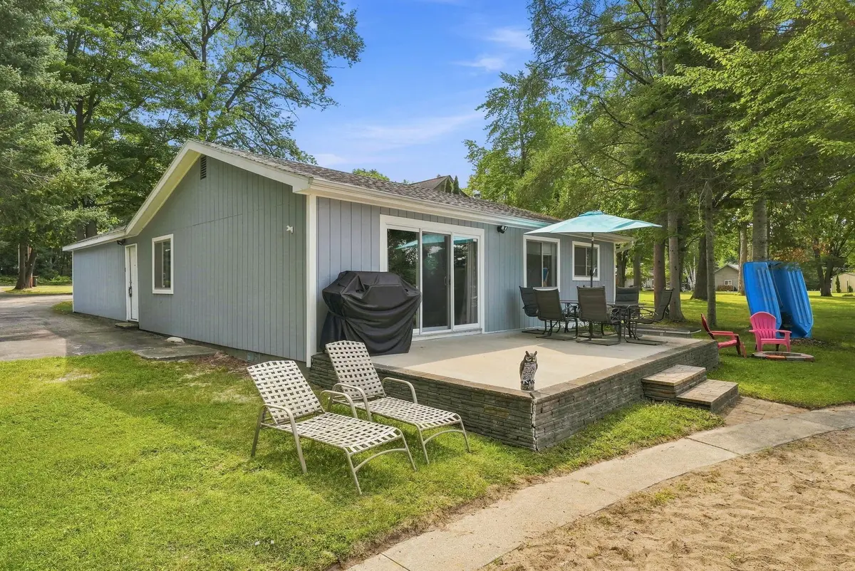 3056 Woodcock Way, Prudenville, MI 48651 - #1
