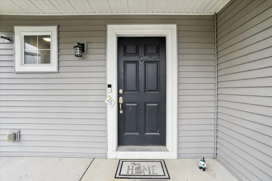 3835 Thorncrest Drive, Jackson, MI 49203 - #2