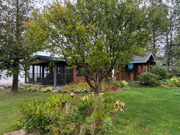173 Horseshoe Bay Road, St. Ignace, MI 49781