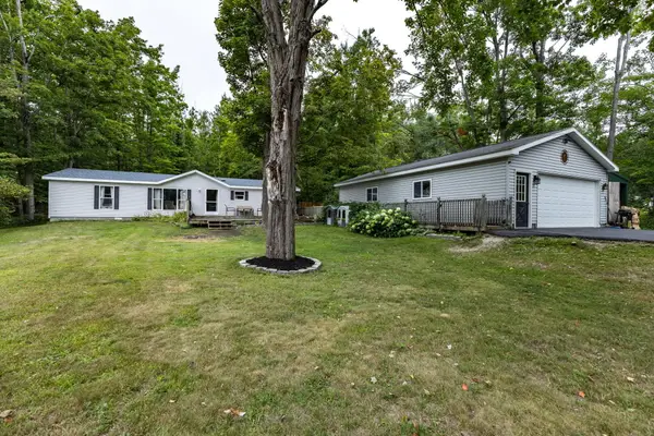 6903 Tim Buck Trail, Cheboygan, MI 49721
