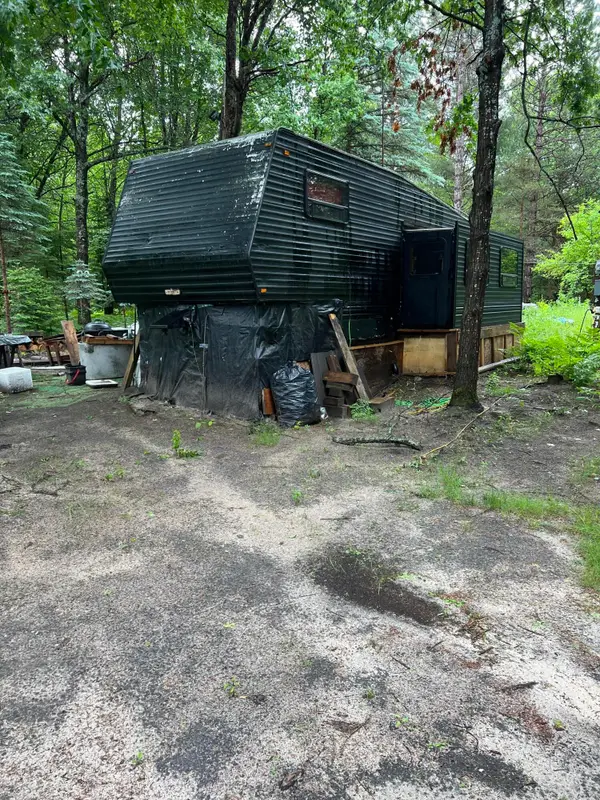 2630 E West Branch Road, Prudenville, MI 48651