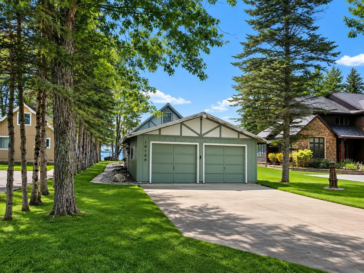 10799 E Houghton Lake Drive, Houghton Lake, MI 48629 - #1