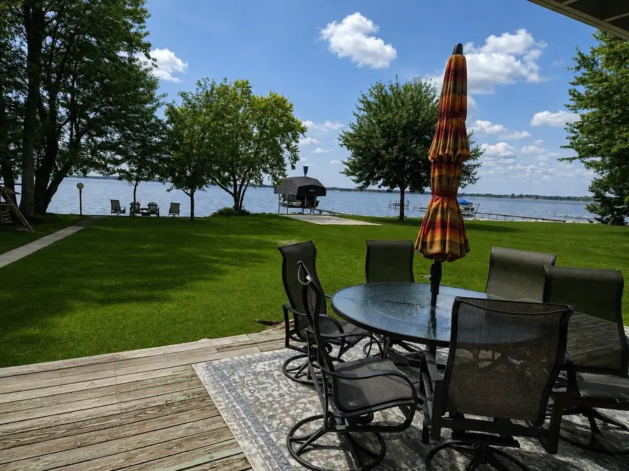 10799 E Houghton Lake Drive, Houghton Lake, MI 48629 - #3