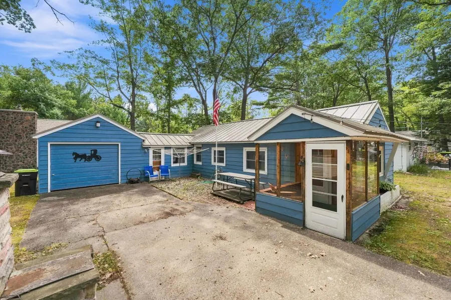 115 Swanson Avenue, Roscommon, MI 48653 - #2
