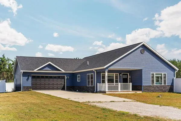 4400 Burdo Road, Gaylord, MI 49735