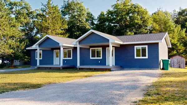 447 & 449 S Main Street, Roscommon, MI 48653