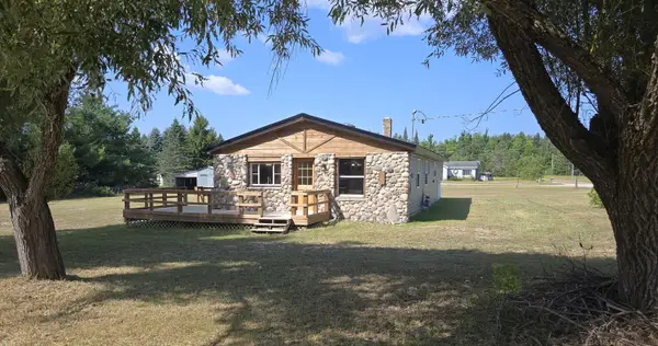 9980 Old Us Highway 27, Vanderbilt, MI 49795