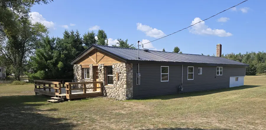 9980 Old Us Highway 27, Vanderbilt, MI 49795 - #2