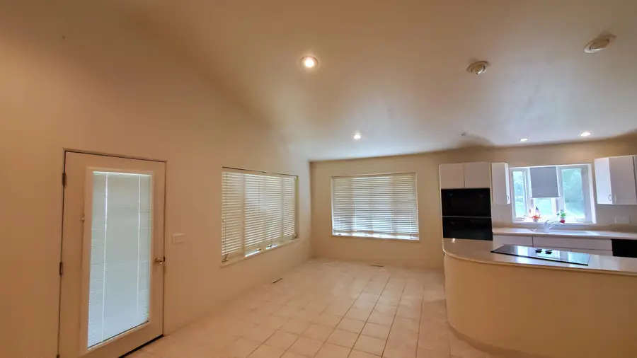 415 Erie, Houghton Lake, MI 48629 - #3