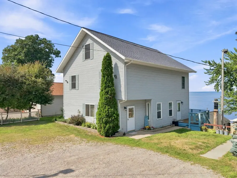 5380 W Houghton Lake, Houghton Lake, MI 48629 - #2