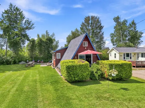 11285 W Shore Drive, Houghton Lake, MI 48629