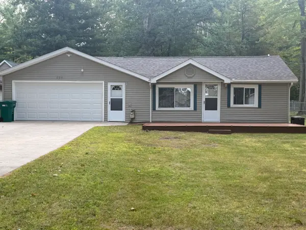 632 Old Trail Drive, Houghton Lake, MI 48629