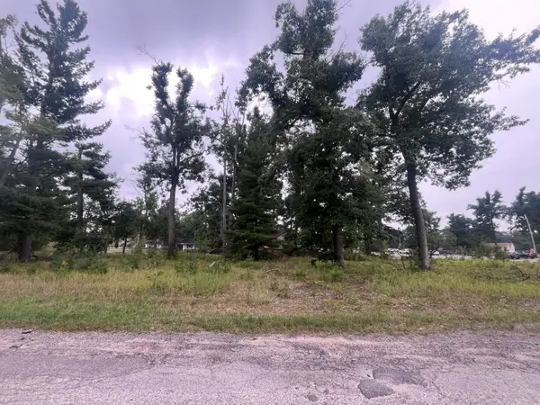 3212 Forest Road, Gaylord, MI 49735