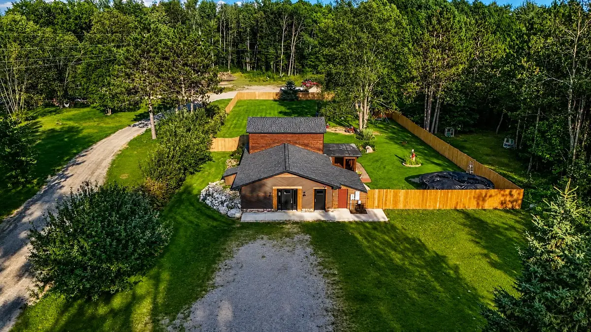 565 Cloverleaf Lane, Houghton Lake, MI 48629 - #1