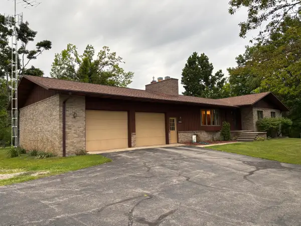 6038 M - 65, Posen, MI 49776