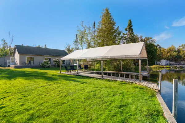 8018 Lake Street, Alanson, MI 49706