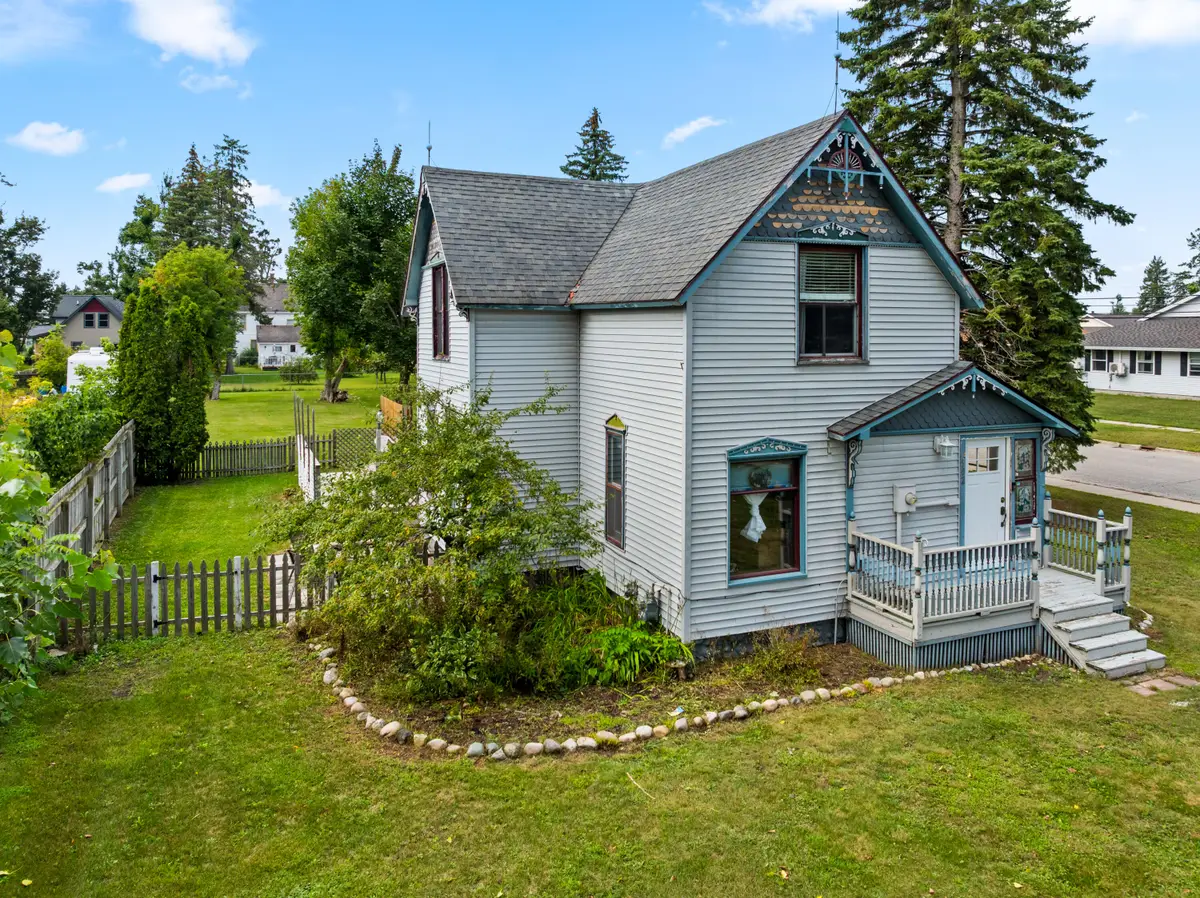 502 S Center Avenue, Gaylord, MI 49735 - #1