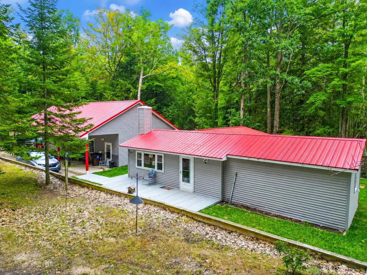 527 Eagles Nest Road, Indian River, MI 49749 - #1