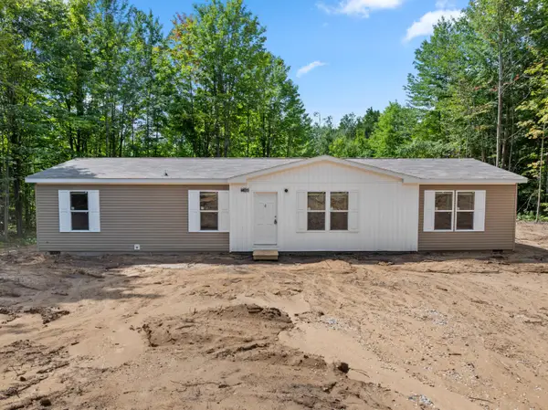 7166 Larkspur Drive, Mancelona, MI 49659