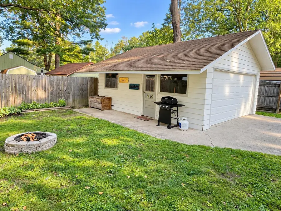 129 Cottage Drive, Prudenville, MI 48651 - #2