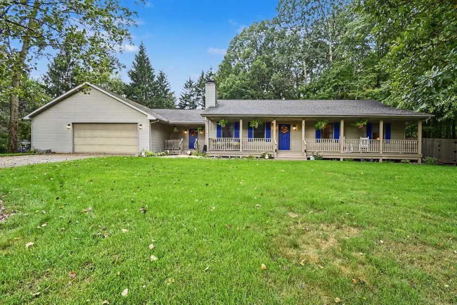 3145 E Navaho Trail, Hemlock, MI 48626 - #2