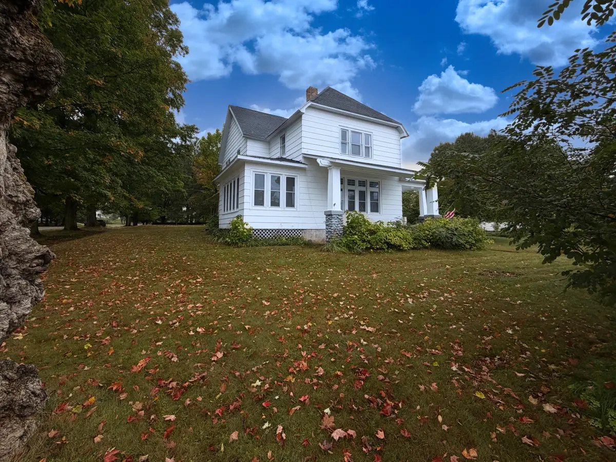 118 S 5th Street, Crystal Falls, MI 49920 - #1