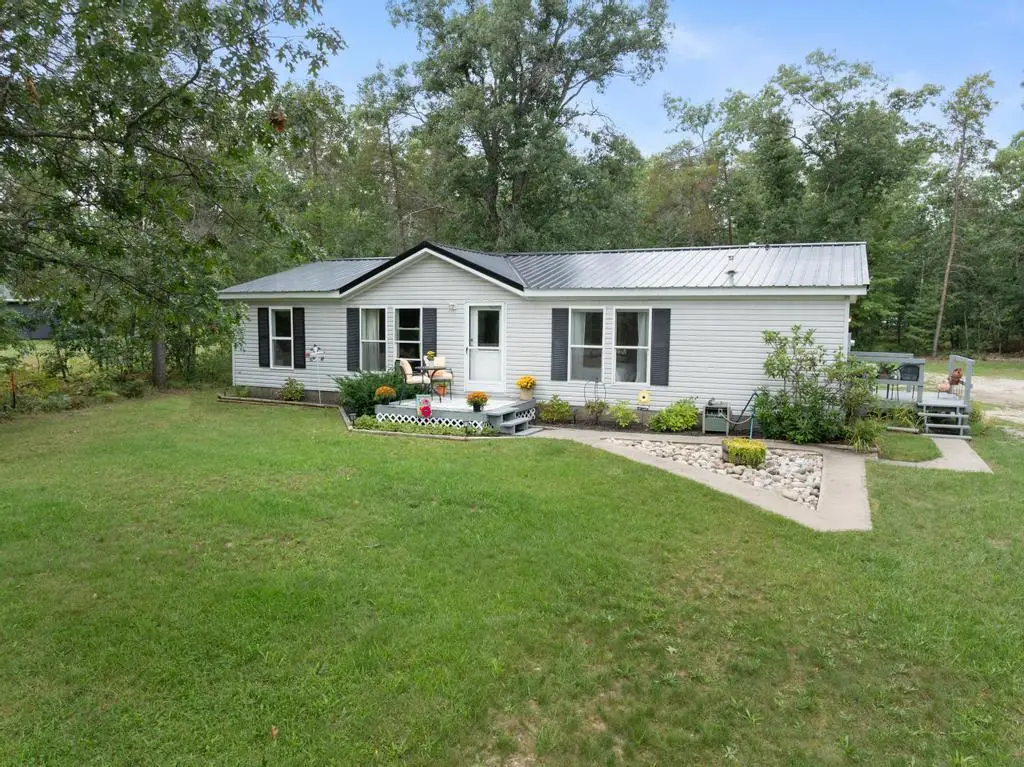 6028 Berry Lane, Indian River, MI 49749 - #1
