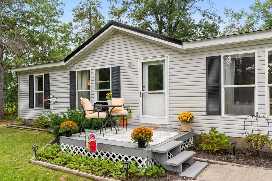 6028 Berry Lane, Indian River, MI 49749 - #2