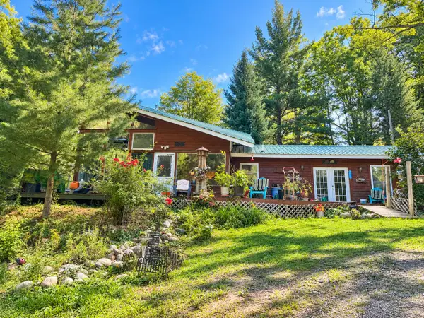 123 Lakeshore Drive, Lachine, MI 49753