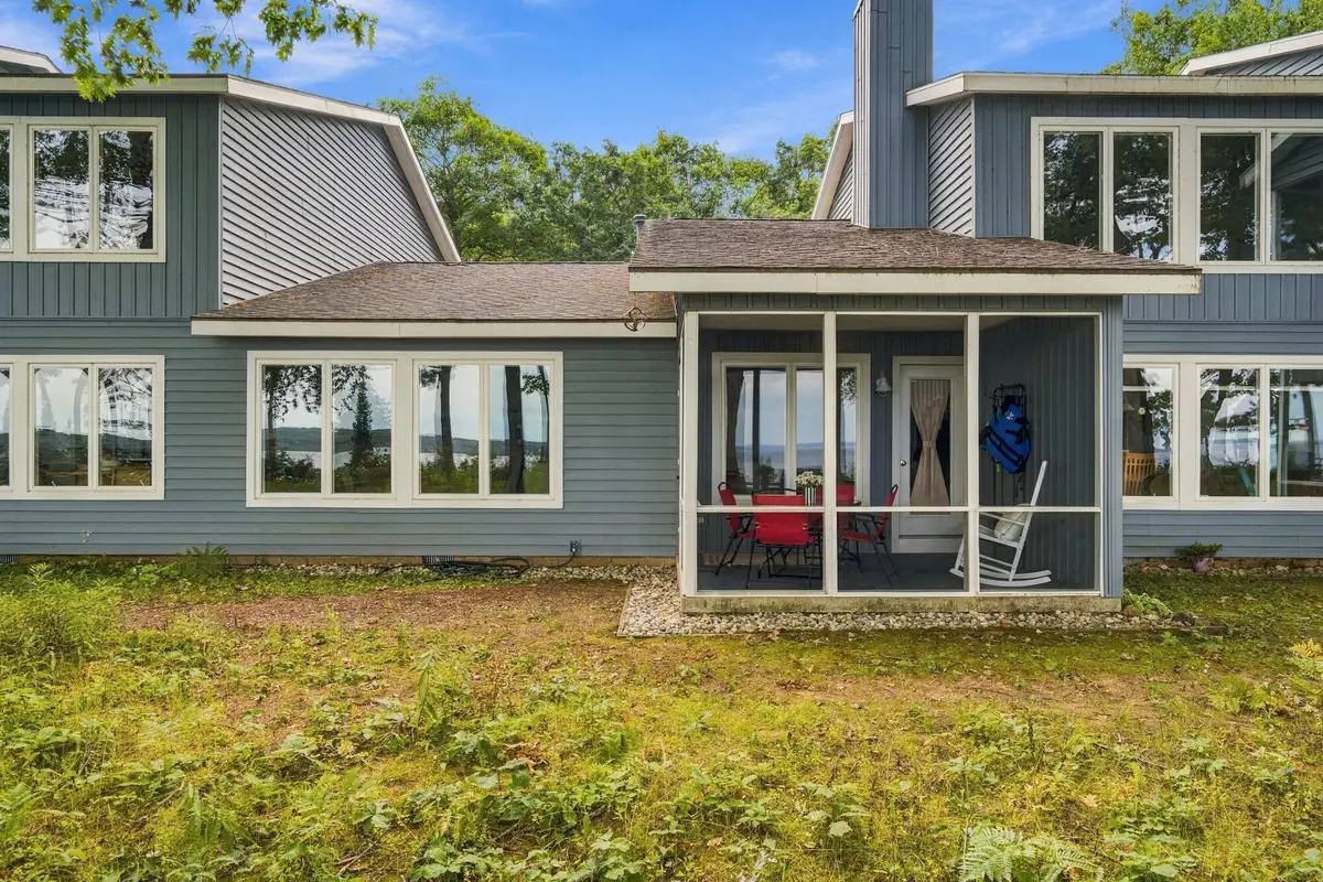 7842 Michigan 68, Indian River, MI 49749 - #1