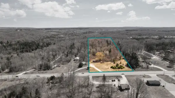 V/L 8.9AC Benzie Highway, Benzonia, MI 49616