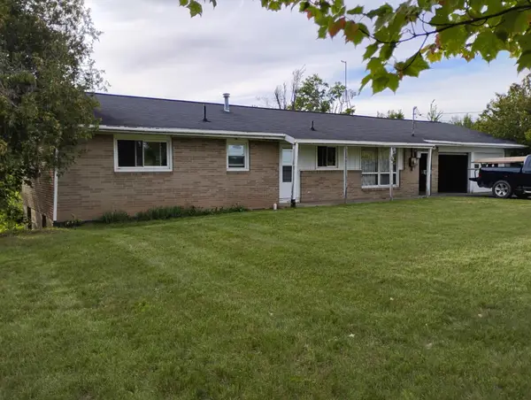 3182 N Old Us Highway 27, Gaylord, MI 49735