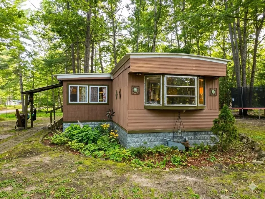 1357 E Grand Boulevard, Topinabee, MI 49791 - #2