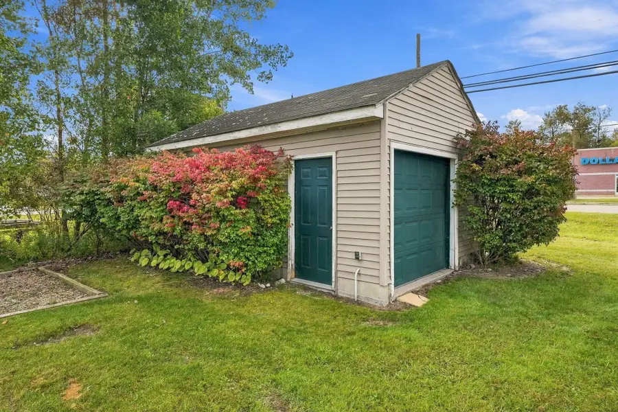 106 9th Street, Prudenville, MI 48651 - #2