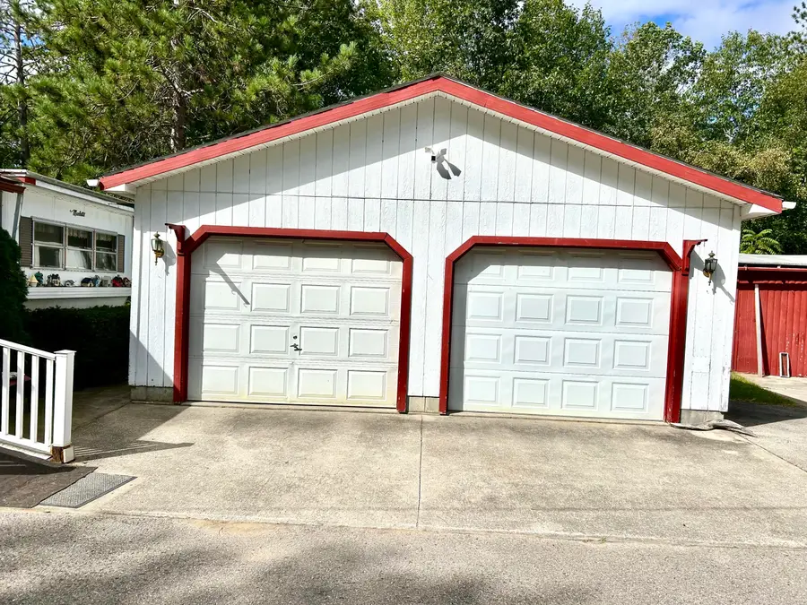 10674 U.s. 23, Ossineke, MI 49766 - #3