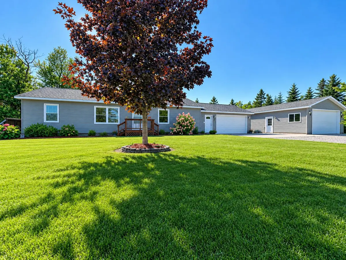 15262 U.s. 23, Presque Isle, MI 49777 - #1