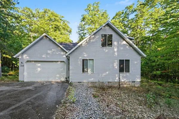 233 Crystal Lane, Roscommon, MI 48653