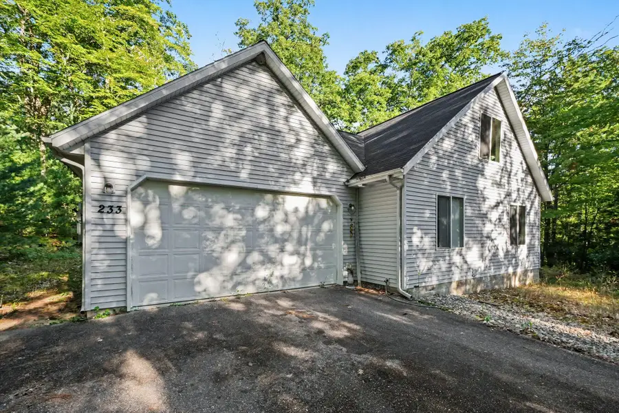 233 Crystal Lane, Roscommon, MI 48653 - #2