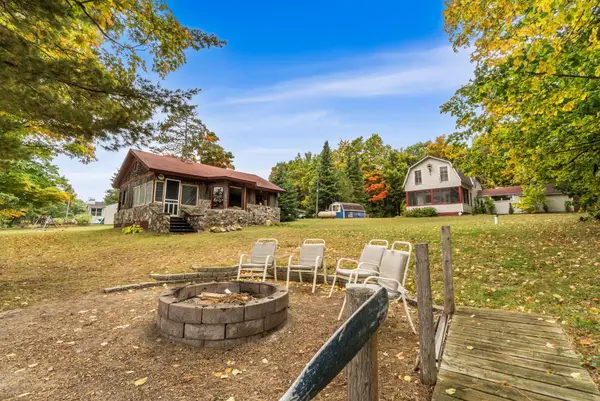 8008 Paradise Trail, Carp Lake, MI 49718