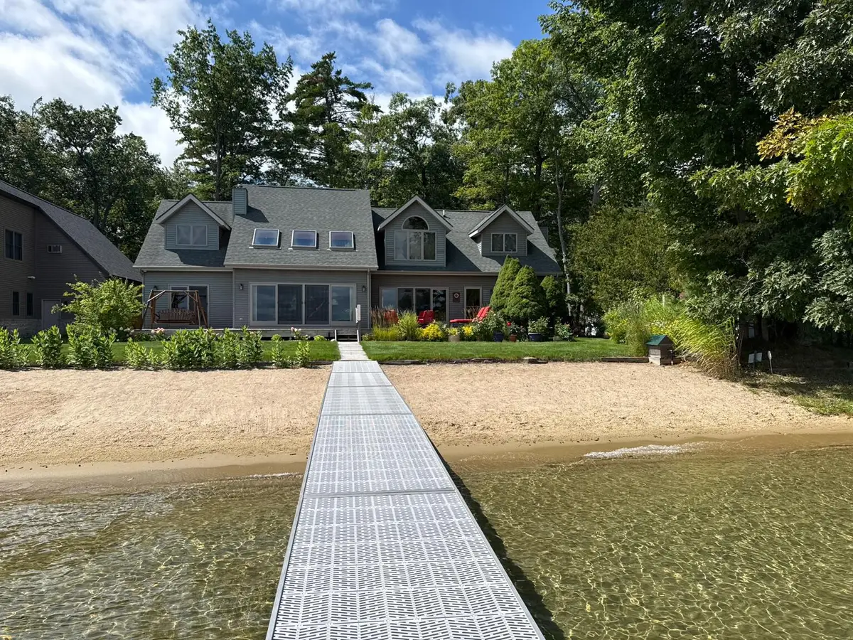 238 Lakeshore Drive, Roscommon, MI 48653 - #1