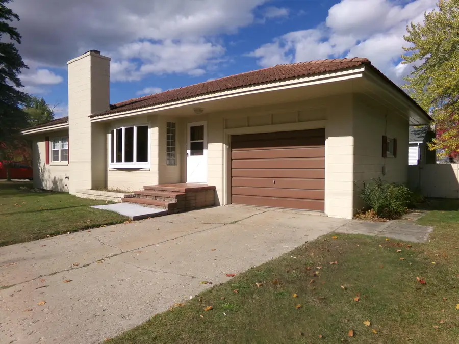 2151 S Third Avenue, Alpena, MI 49707 - #2